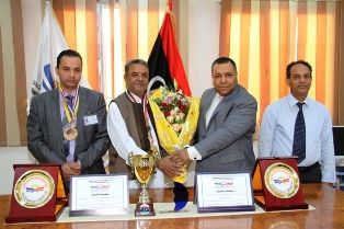 حفل تكريم في ليبيا